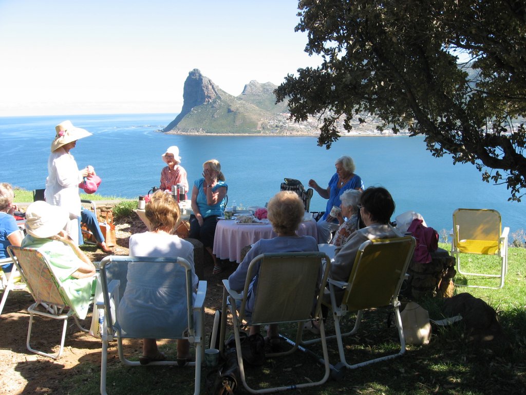 Julies Mom and Friends